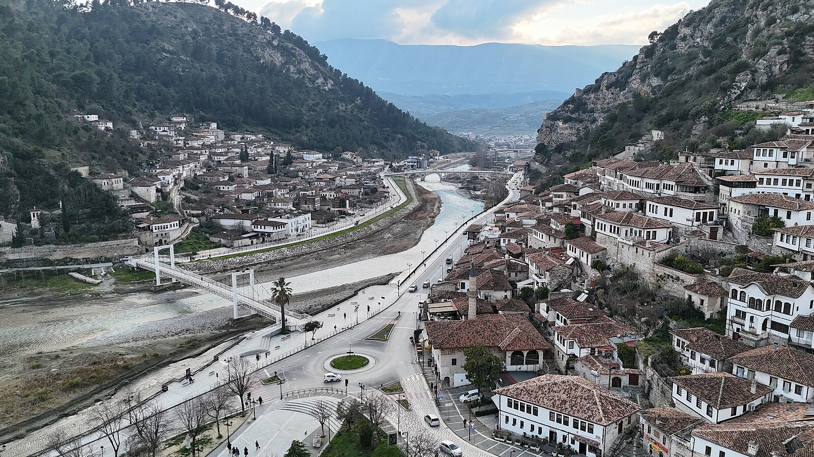 Berat 千窗城